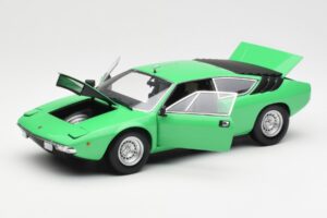 Lamborghini Urraco P250 Svetlo Zelena Kyosho 1:18 08441G Kovina – slika 2 od 8