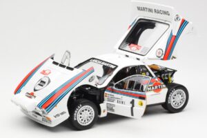 Lancia 037 Martini #1 W. Rohrl / C. Geistdorfer Winner Rally Monte Carlo 1983 Nočna Različica Kyosho 1:18 08306A Kovina – slika 2 od 8