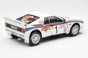 Lancia 037 Martini #1 W. Rohrl / C. Geistdorfer Winner Rally Monte Carlo 1983 Nočna Različica Kyosho 1:18 08306A Kovina – slika 3 od 8