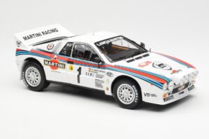 Lancia 037 Martini #1 W. Rohrl / C. Geistdorfer Winner Rally Monte Carlo 1983 Nočna Različica Kyosho 1:18 08306A Kovina – slika 6 od 8