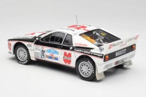 Lancia 037 #1 G. Cunico / E. Bartolich Targa Florio Winner 1983 Kyosho 1:18 08302H Kovina – slika 7 od 8
