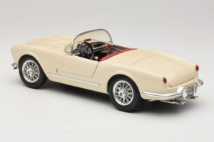 Lancia Aurelia B24 Spider Bež Bburago 1:18 3010-M2 Kovina – slika 7 od 8