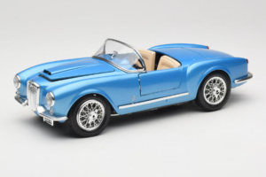 Lancia Aurelia B24 Spider Modra Bburago 1:18 3010-M1 Kovina