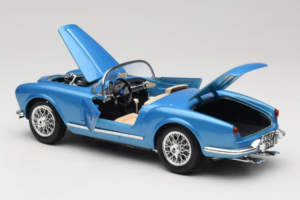 Lancia Aurelia B24 Spider Modra Bburago 1:18 3010-M1 Kovina – slika 5 od 8
