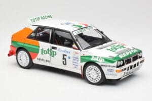 Lancia Delta HF Integrale Evo II Totip #5 A. Aghini / S. Farnocchia Rally Monte Carlo 1993 Kyosho 1:18 08348F Kovina – slika 6 od 8