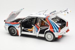 Lancia Delta HF Integrale Evo Martini #4 D. Auriol / B. Occelli Winner Rally Monte Carlo 1992 Kyosho 1:18 08348A Kovina – slika 5 od 8