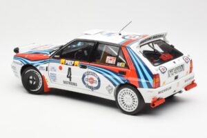 Lancia Delta HF Integrale Evo Martini #4 D. Auriol / B. Occelli Winner Rally Monte Carlo 1992 Kyosho 1:18 08348A Kovina – slika 7 od 8