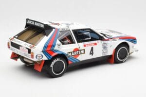 Lancia Delta S4 Martini #4 H. Toivonen / S. Cresto Rally Tour de Corse 1986 AUTOart 1:18 88620 Kovina – slika 3 od 8