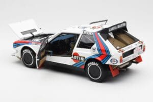 Lancia Delta S4 Martini #4 H. Toivonen / S. Cresto Rally Tour de Corse 1986 AUTOart 1:18 88620 Kovina – slika 5 od 8