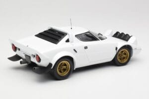 Lancia Stratos HF Stradale Bel Minichamps 1:18 155741700 Kovina – slika 2 od 6