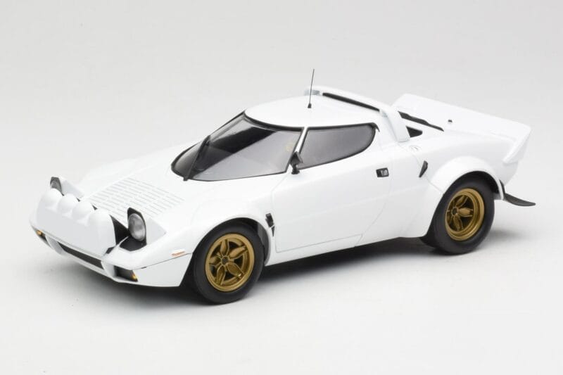 Lancia Stratos HF Stradale Bel Minichamps 1:18 155741700 Kovina