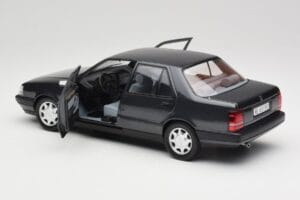 Lancia Thema Turbo 16V LX Serie II Črn Mitica 1:18 202010-D Kovina – slika 5 od 8