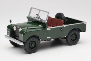 Land Rover 88 Series 1 Open Top Temno Zelen MCG 1:18 MCG18367 Kovina