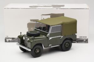 Land Rover 88 Series I Matt Green Minichamps 1:18 150168909 Kovina – slika 8 od 8