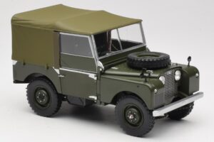 Land Rover 88 Series I Matt Green Minichamps 1:18 150168909 Kovina – slika 6 od 8