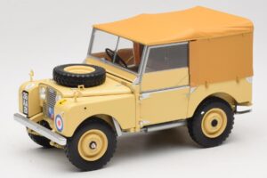 Land Rover 88 Series I RAF Beige Minichamps 1:18 150168911 Kovina
