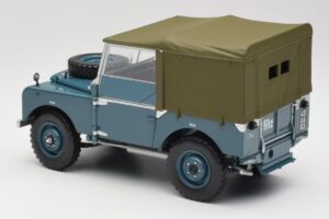 Land Rover 88 Series I Svetlo Moder Minichamps 1:18 150168907 Kovina – slika 7 od 8