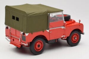 Land Rover 88 Series I Rdeč Minichamps 1:18 150168910 Kovina – slika 3 od 8