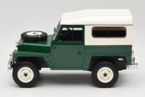 Land Rover Lightweight Series III Hard Top Temno Zelena BoS Models 1:18 BOS355 Smola – slika 3 od 6