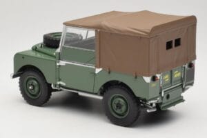 Land Rover Series 1 88 Zelena Minichamps 1:18 150168912 Kovina – slika 7 od 8