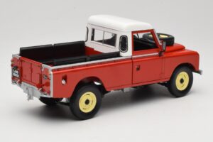 Land Rover Series I 109 Pickup Rdeč Eagle Collectibles 1:18 440500 Kovina – slika 3 od 8