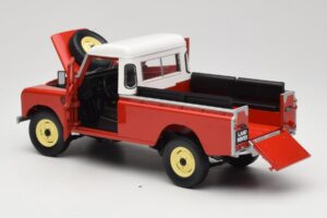 Land Rover Series I 109 Pickup Rdeč Eagle Collectibles 1:18 440500 Kovina – slika 5 od 8