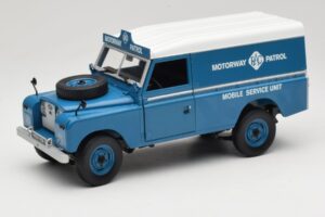 Land Rover Series III 109 Soft Top Motorway Patrol Modra Eagles Race 1:18 4403 Kovina