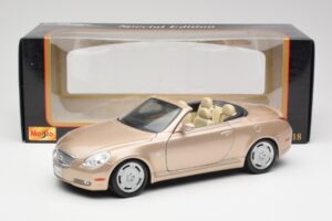 Lexus SC430 Bež Maisto 1:18 31629 Kovina – slika 8 od 8