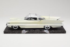 Lincoln Futura Concept Bel Minichamps 1:18 107082030 Kovina – slika 3 od 6