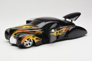 Lincoln Zephyr Scrape Custom Črn s Plameni Hot Wheels 1:18 57319 Kovina – slika 2 od 8