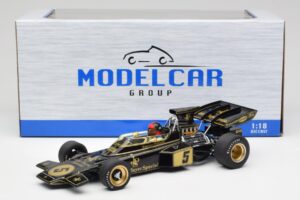 Lotus 72D #5 E. Fittipaldi John Player Special GP Spain 1972 MCG 1:18 MCG18610F Kovina – slika 6 od 6