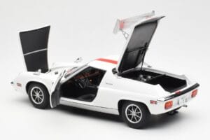 Lotus Europa Special The Circuit Wolf Yuya Fubuki Manga Film AUTOart 1:18 75396 Kompozit – slika 5 od 8