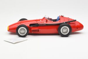 Maserati 250F J-M. Fangio F1 World Champion 1957 CMC 1:18 M-051 Kovina – slika 3 od 6