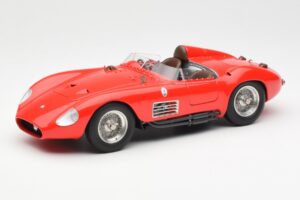 Maserati 300S Rdeč CMC 1:18 M-105 Kovina