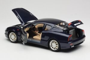 Maserati 3200 GT Črn Bburago 1:18 3371 Kovina – slika 5 od 8
