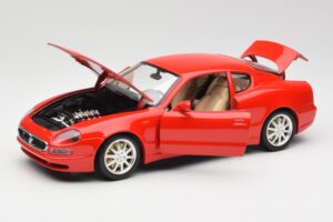Maserati 3200 GT Rdeč Bburago 1:18 3341 Kovina – slika 2 od 8