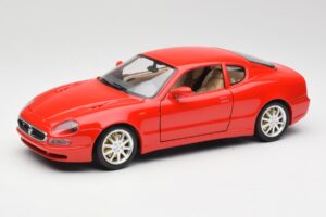 Maserati 3200 GT Rdeč Bburago 1:18 3341 Kovina