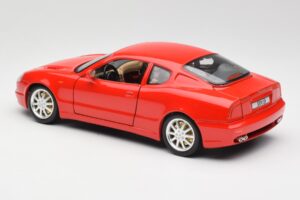 Maserati 3200 GT Rdeč Bburago 1:18 3341 Kovina – slika 7 od 8