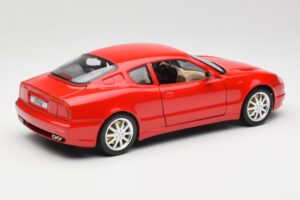 Maserati 3200 GT Rosso Mondiale Bburago 1:18 3341-M1 Kovina – slika 3 od 8