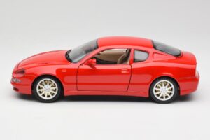 Maserati 3200 GT Rosso Mondiale Bburago 1:18 3341-M1 Kovina – slika 4 od 8