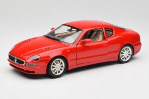 Maserati 3200 GT Rosso Mondiale Bburago 1:18 3341-M1 Kovina