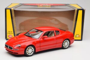 Maserati 3200 GT Rdeč Posebna Kolekcija Bburago 1:18 30071 Kovina – slika 8 od 8