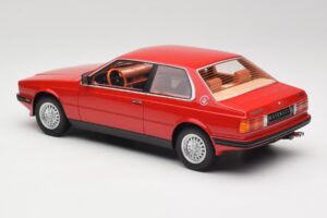 Maserati BiTurbo Coupe Rosso Corsa Minichamps 1:18 107123501 Smola – slika 5 od 6
