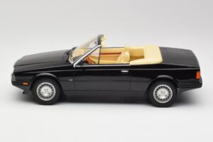 Maserati BiTurbo Spyder Črn Minichamps 1:18 107123531 Smola – slika 3 od 6