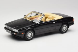 Maserati BiTurbo Spyder Črn Minichamps 1:18 107123531 Smola