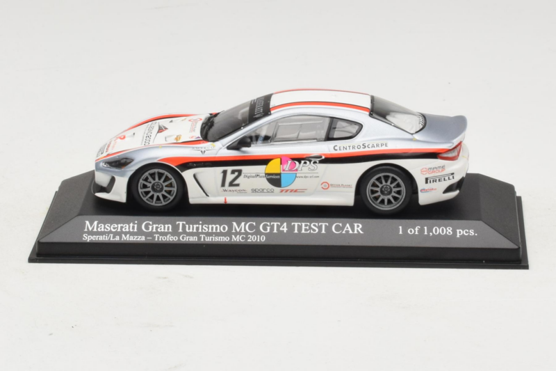 Maserati GranTurismo MC GT4 #12 Sperati / La Mazza Maserati MC 2010 Minichamps 1:43 400101212 Kovina