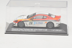 Maserati GranTurismo MC GT4 #28 Smurra / Piancastelli Maserati MC 2010 Minichamps 1:43 400101228 Kovina – slika 4 od 5