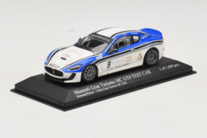 Maserati GranTurismo MC GT4 #9 Moncada / Petrini Maserati MC 2010 Minichamps 1:43 400101209 Kovina – slika 2 od 5