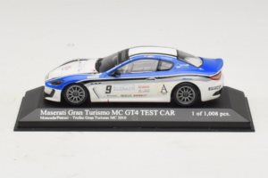 Maserati GranTurismo MC GT4 #9 Moncada / Petrini Maserati MC 2010 Minichamps 1:43 400101209 Kovina