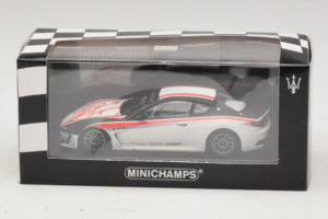 Maserati GranTurismo MC GT4 Trofeo GranTurismo MC Test Car 2010 Minichamps 1:43 400101201 Kovina – slika 4 od 4
